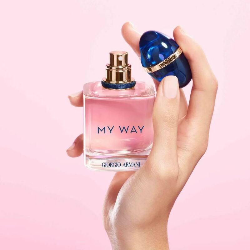 عطر ماي واي